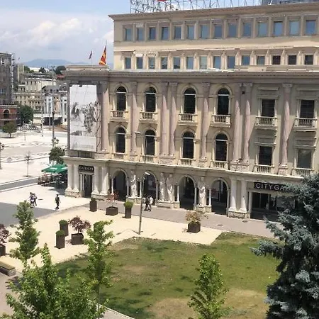 Apartament Plaza *
