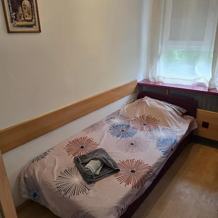 Apartament Plaza *